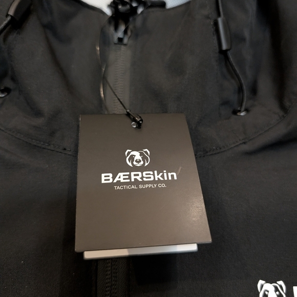 NWT Baerskin Tactical Mens L Rain Jacket Black Full Zip Hooded - Picture 3 of 9